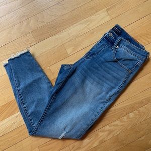 Lucky Brand Mid Rise Ankle Length Jeans